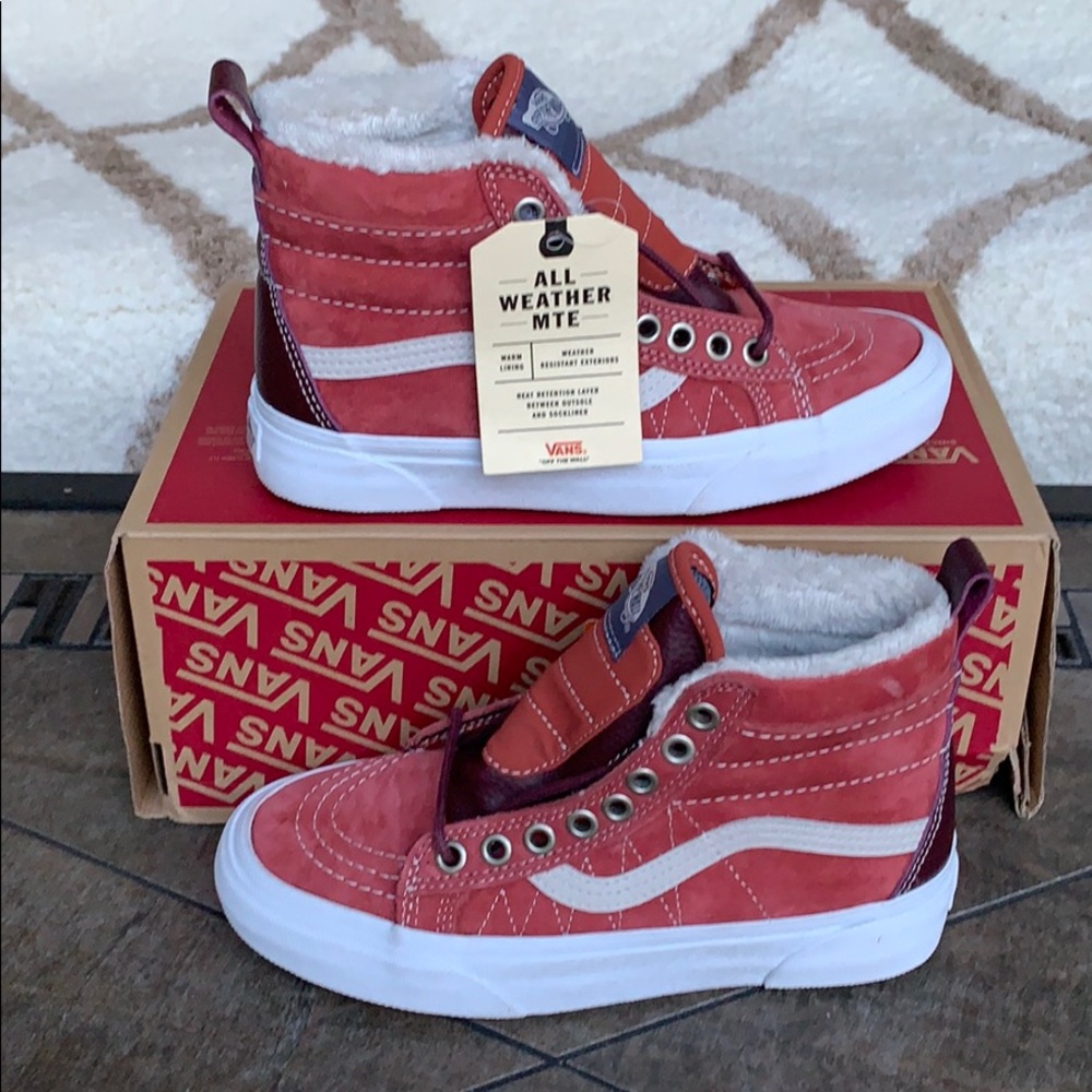 VANS SK8-Hi MTE Beet Red WMNS - Picture 1 of 16